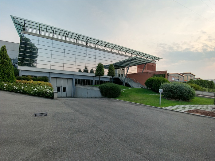 Pellicole anticalore per vetri