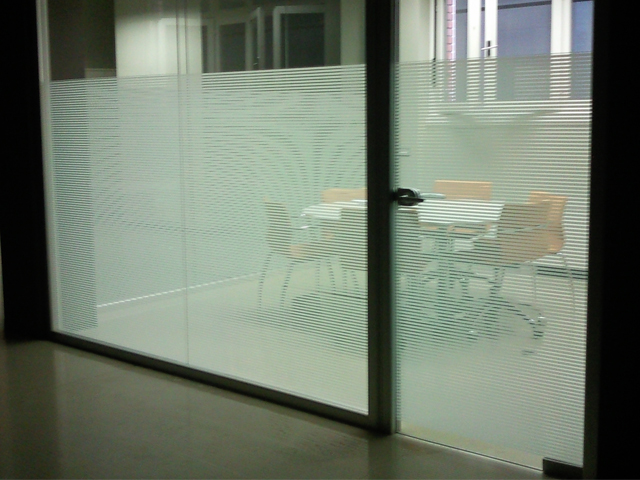 Applicazione Pellicole Decorative Vetri