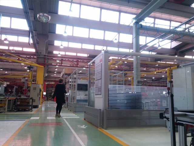 Posa Pellicole Decorative Bianche Satinate